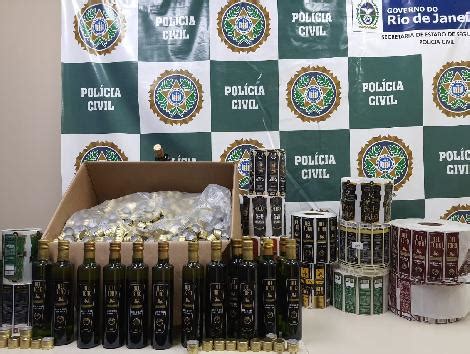 Pol Cia Civil Fecha F Brica Que Adulterava Azeite Em Maric Di Rio Do