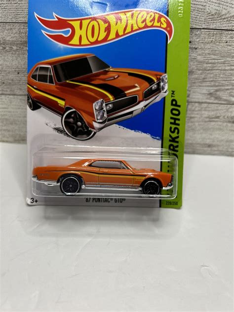 Hot Wheels Orange ‘1967 Pontiac Gto Hw Workshop • Die Cast Metal