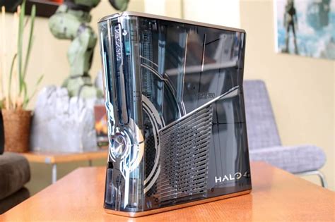 'Halo 4' Limited Edition Xbox 360 Details & Images