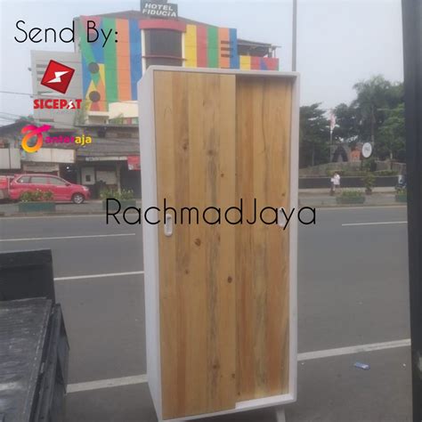 Lemari Pakaian Kayu Jati Belanda Pintu Toko Rachmad Jaya