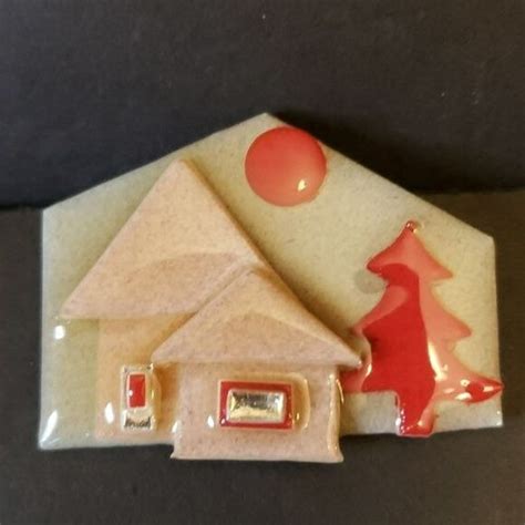 Vintage 80s House Pins Gem