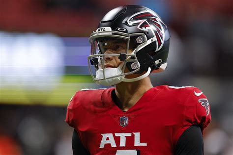 What Falcons Fans Can Expect From Desmond Ridder In His First NFL Start