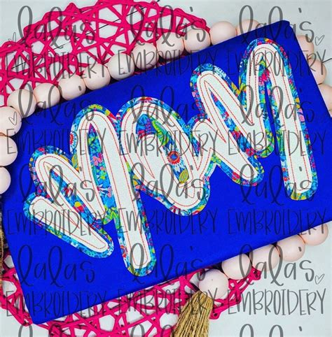 Mom Double Stack Applique Design Hand Lettered Design Etsy