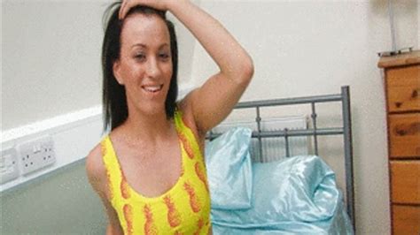 PM Michelle Defoe Knows Just How To Get You All Hot And Horny Over Her Panties Wmv HQ