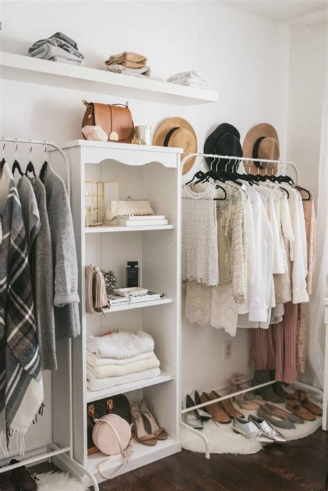 30 Chic And Modern Open Closet Ideas For Displaying Your Wardrobe