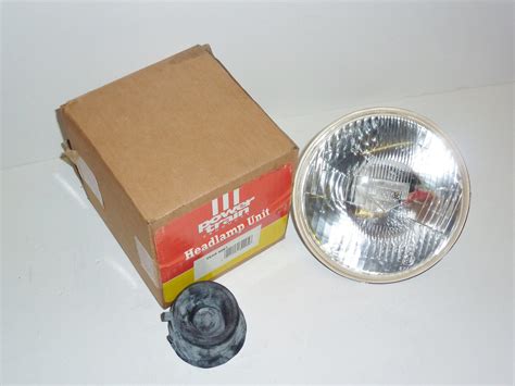 Classic Car 7 Domed European Headlight Non Pilot C W End Cap PEAB6001