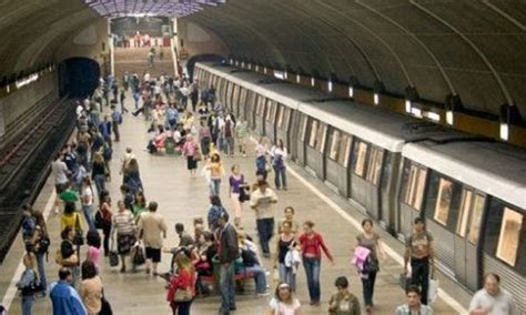 Adevărul despre protestul ilegal la metrou Rădoi a oprit metroul din