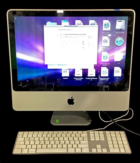 Lot - Apple iMac All-In-One Desktop Computer