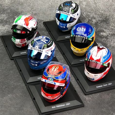 Racing Helmet Model F1 Helmet Hamilton F1 Car Helmets F1 Helmet F1 ...