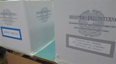 Primi Dati Dalle Urne In Provincia Di Imperia Affluenza Al 20 62 Alle