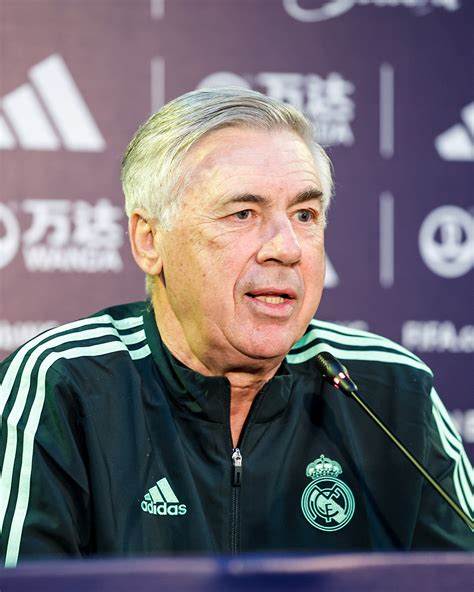 Cbf Emite Comunicado Desmentindo A Contrata O De Carlo Ancelotti Como