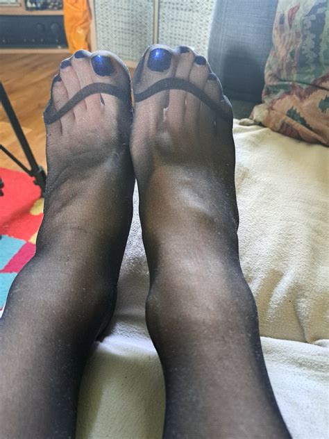 Danni Gets So Horny In Stockings And Heels Pics Xhamster