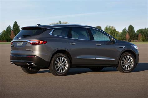 Buick Enclave Pictures Photos Edmunds