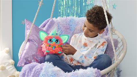 Furby Le Cauchemar Des Parents Revient Dans Une Nouvelle Version