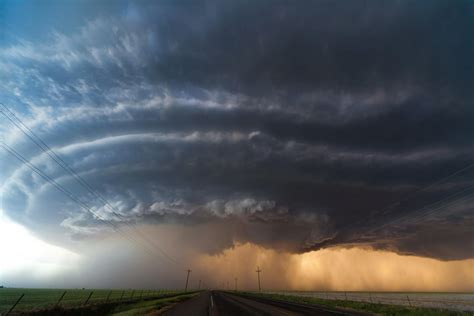 An Expert Meteorologist Answers Your Tornado Questions