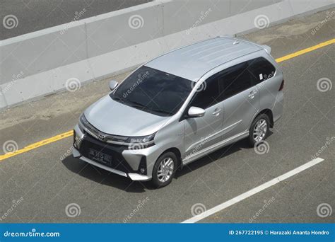 Toyota Avanza Veloz 2019 Editorial Image Image Of Bumper 267722195