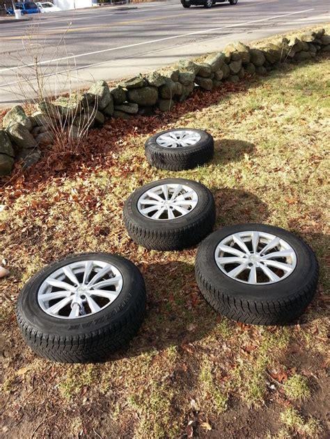 [For Sale] 17" Blizzak Snow Tires and Rims/Wheels - Nissan 370Z Forum