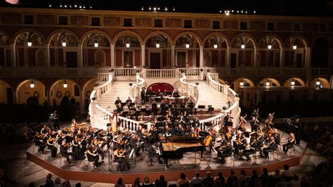 ALEXANDRE KANTOROW ET L ORCHESTRE PHILHARMONIQUE DE MONTE CARLO Pack