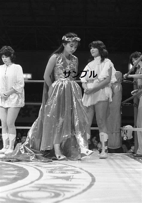 Yahooオークション 全日本女子 プロレス 1980年 セット