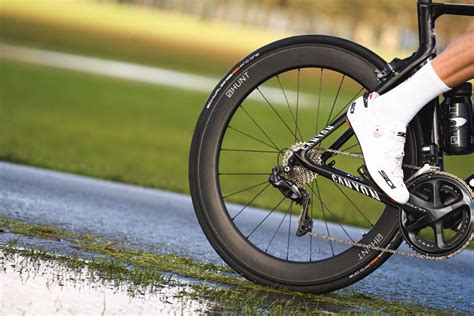 Hunt S Fastest Ever Rim Brake Wheels Unveiled Cycling Weekly