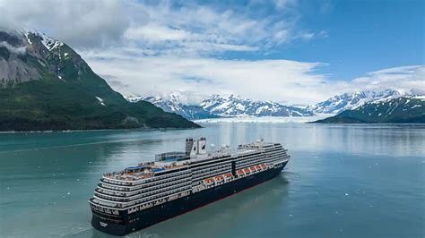 Top Reasons to Cruise With Holland America Line