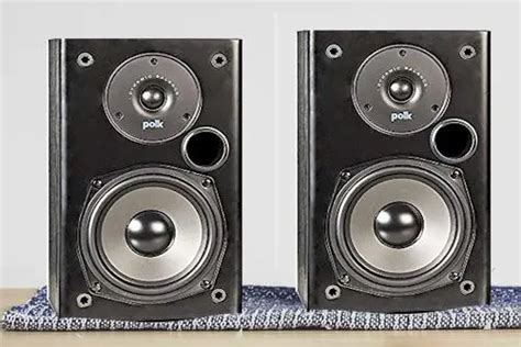 Polk Audio T15 Bookshelf Speakers Review