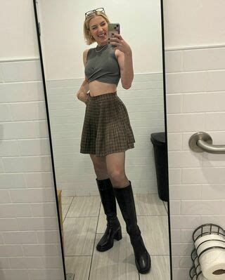 Courtney Miller Co Mill Pikagurlx Typicalvlogs Nude OnlyFans NudoStar TV