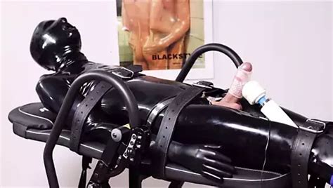 Seriouskit Milking Machine Nipple Sucking Rubber Gas Mask Gay Amateur Amateur Porn XHamster