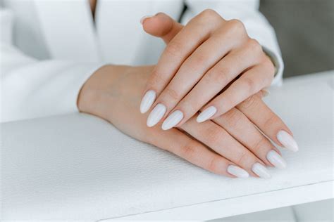 5 Esmaltes Para Ter Um Acabamento Profissional Em Casa