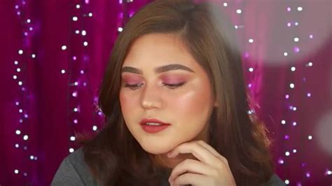 3 Makeup Look Yang Direkomendasikan Untuk Pecinta Warna Nude Beauty Fimela