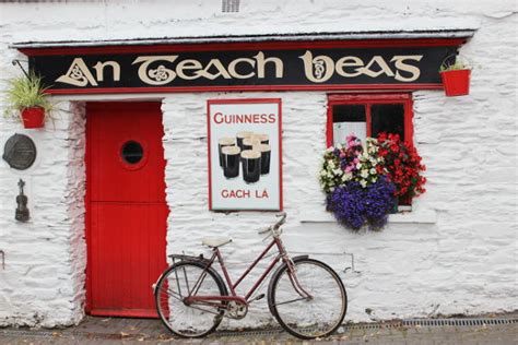 Clonakilty See & Do Hotels, Beaches, B&Bs, | Cork Guide