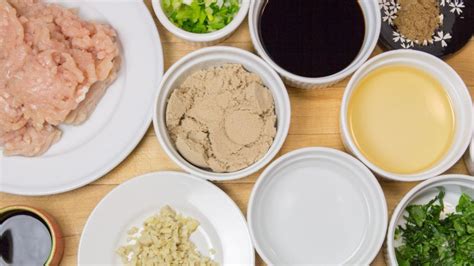 Chicken Meatballs With Soy Glaze Recipe