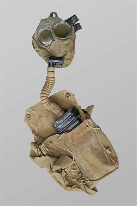 Uniforms and Personal Gear - Small Box Respirator | Canada and the