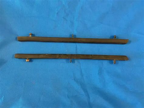 Original Gm C4 Corvette Front Bumper Trim Molding Set 1984 1990 Eur 54 67 Picclick De