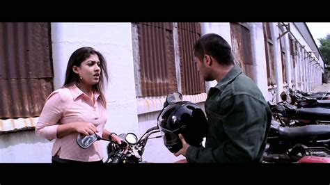 Nayanthara Hot Navel Ghajini Compilation