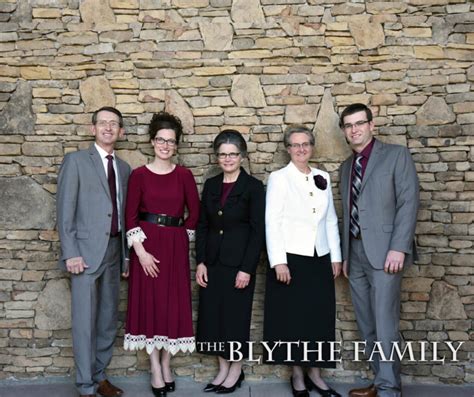 blythe-family-2017-photo-2