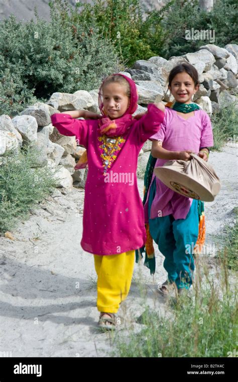 Hunza Valley Girls