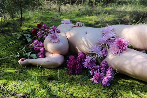 Nerd W Boobs Stella R Galaxy Nerd W Boobs Stellamars Nude OnlyFans Leaks Photos