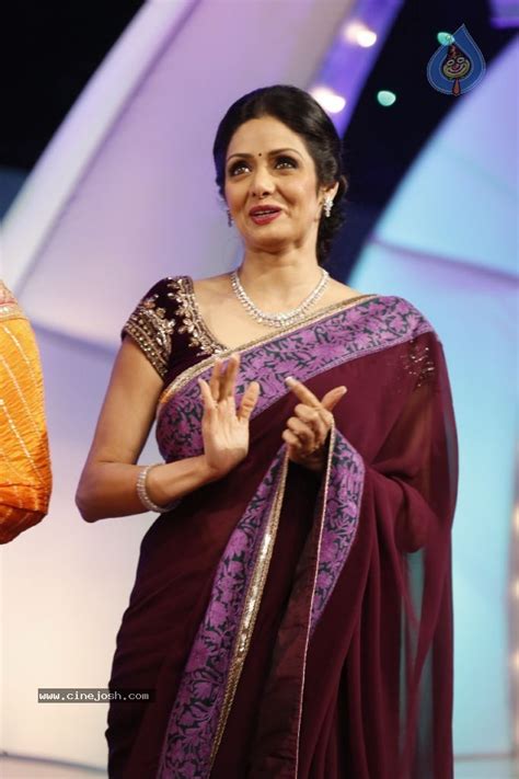 Sridevi New Stills Photo 12 Of 47