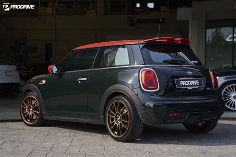 Mini JCW F56 ลอ OZ Ultraleggera ส Matt Bronze Prodrive Thailand