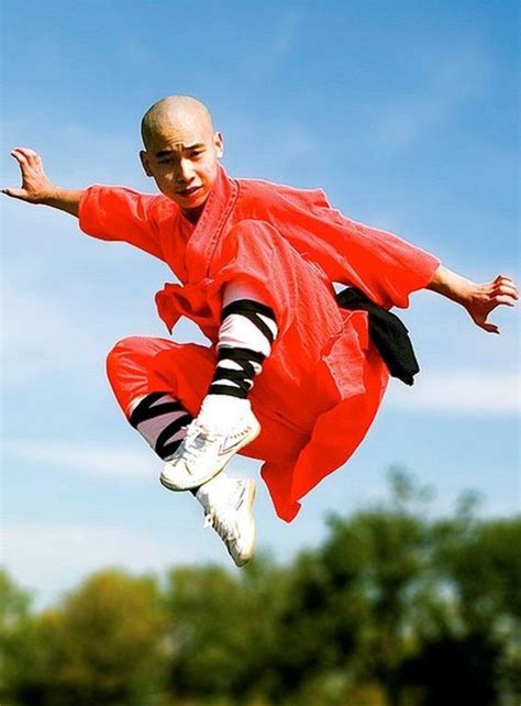 Peaceful And Solid Shaolin Monk Martial Art Demonstrations Bored