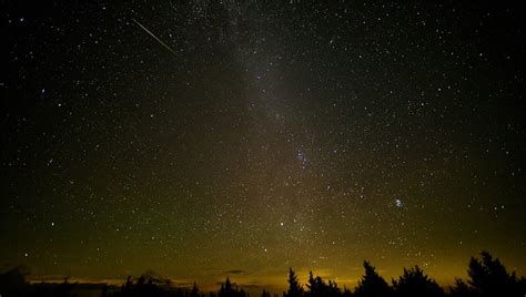 ¿cuándo Y Dónde Ver La Lluvia De Estrellas Líridas