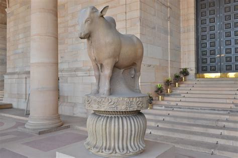 Rampurva Bull | Welcome to RASHTRAPATI BHAVAN - The Office and ...