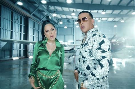 Daddy Yankee Y Natti Natasha Quieren Buena Vida Billboard Billboard