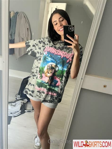 Erin Olash Erinolash Nude Instagram Leaked Photo