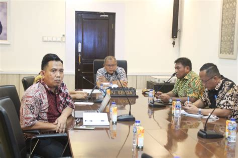 Pj Sekda Musni Wijaya Buka Secara Resmi Fgd Rpjpd Kabupaten Muba