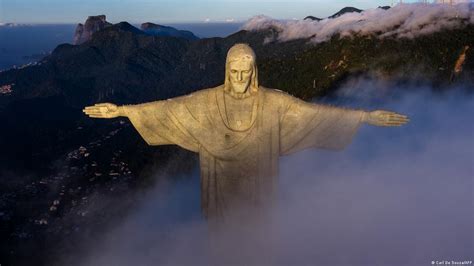 Estátuas Do Cristo Redentor Pelo Mundo Dw 12102021