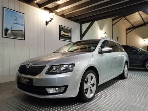 Skoda Octavia Combi 2 0 TDI 150 CV ELEGANCE DSG Vendu Charentilly