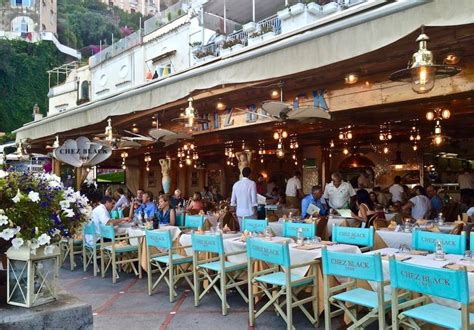 Must-Visit Restaurants On The Amalfi Coast