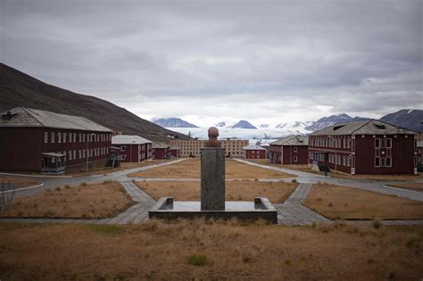 Pyramiden A Ghost Of Soviet Era In Norwegian Arctic Daily Sabah